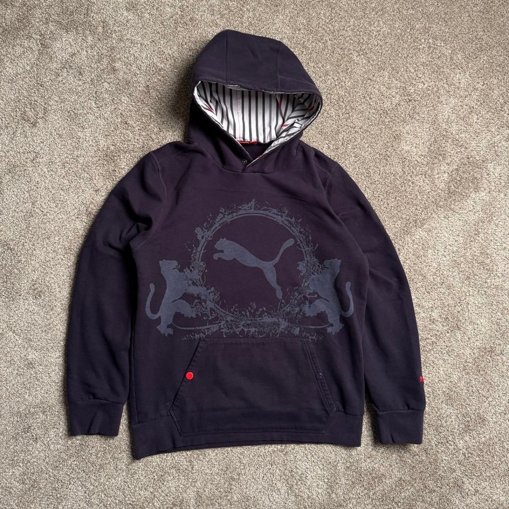 NAVY PUMA FELT PRINT PULLOVER HOODIE